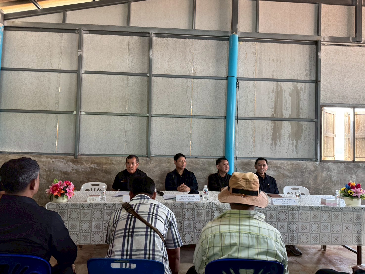 title - ส.ป.ก. จันทบุรี ร่วมลงพื้นที่ติดตาม นายกฤษ อุตตมะเวทิน รองปลัดกระทรวงเกษตรและสหกรณ์ และคณะ ในการติดตามคาดการณ์สถานการณ์เกลือทะเล และประชุมคณะกรรมการพัฒนาเกลือทะเลไทย และคณะทำงานภายใต้คณะกรรมการพัฒนาเกลือทะเลไทย 